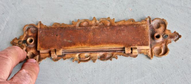 Messing-Briefschlitz der Gründerzeit